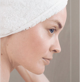 Pleje til hovedbund og hår – Din guide til Kérastase Serum