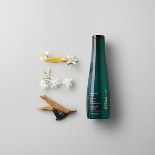 Shu Uemura Ultimate Reset Shampoo 300 ml - Shampoo